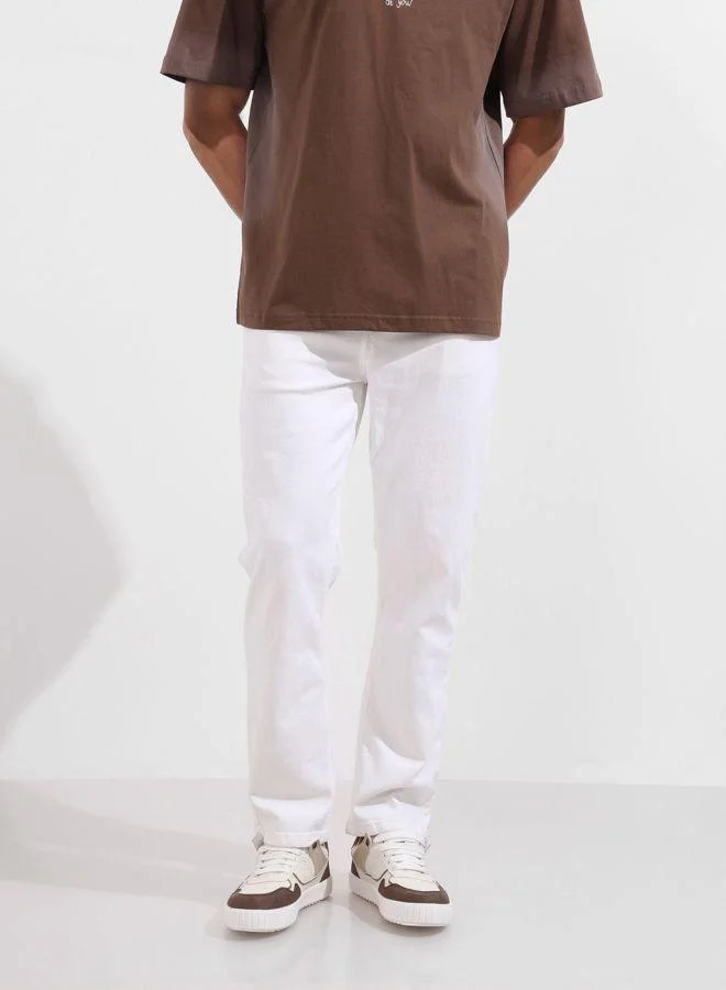 Men Slim Fit Solid Scoop Pocket Mid-Rise Jeans